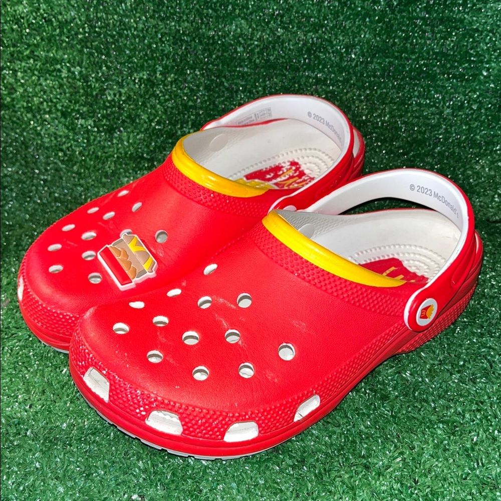 CROCS McDonald's Limited Edition Men’s 6/Womens 8